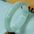 端莊優(yōu)雅糯冰種緬甸翡翠圓形玉手鐲59mm