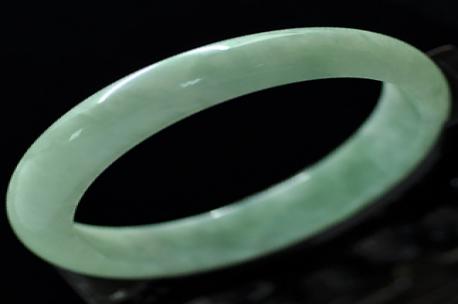 氣似幽蘭緬甸老坑天然翡翠圓形手鐲A貨56mm