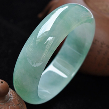 花容月貌緬甸天然冰種翡翠A貨玉手鐲內(nèi)徑58.1MM