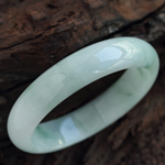 玉質(zhì)細(xì)膩天然老坑A貨冰糯種翡翠手鐲 內(nèi)徑58mm