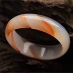 駐紅卻白天然水草瑪瑙手鐲 內(nèi)徑58.6mm
